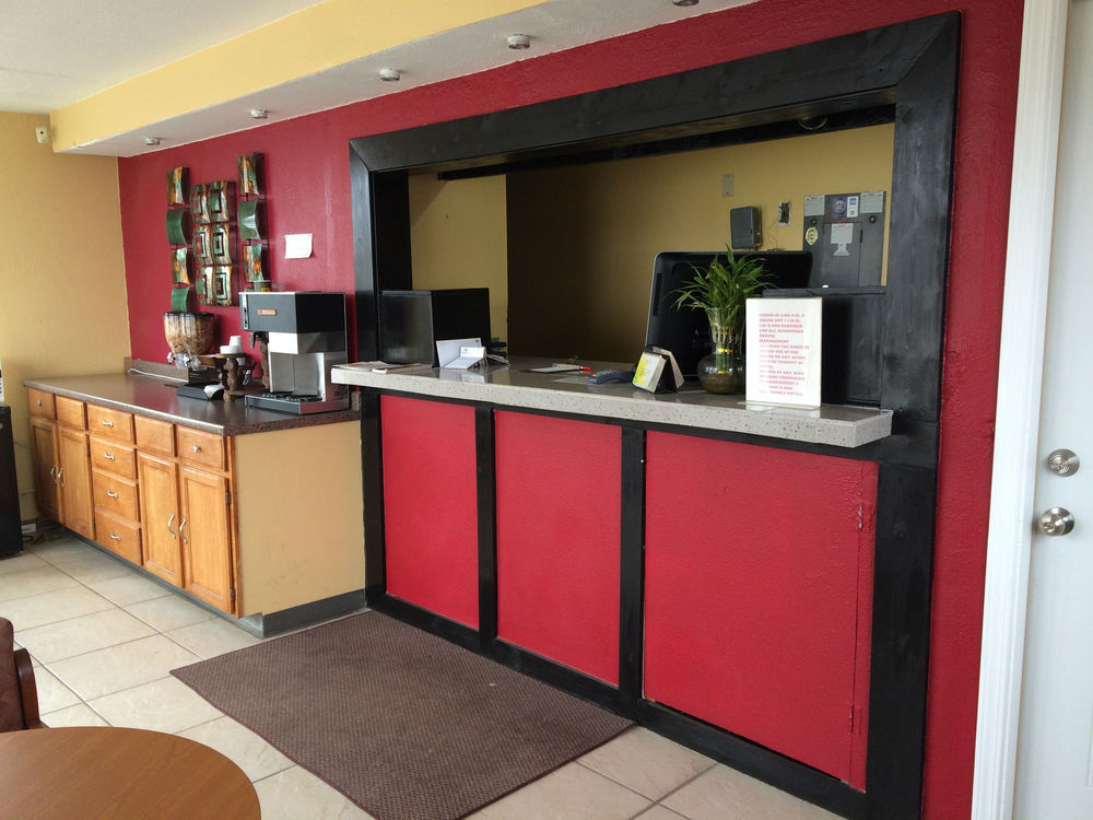 Hutchinson Inn Kültér fotó