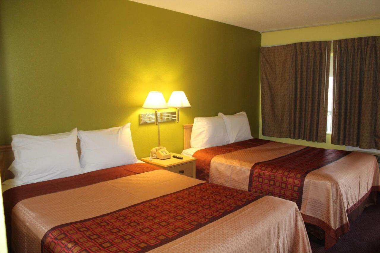 Hutchinson Inn Kültér fotó